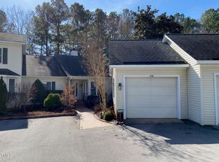 446 Crossvine Close, Pittsboro, NC 27312