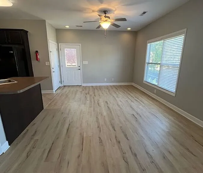 434 N Martin Luther King Blvd #201 — Photo 21