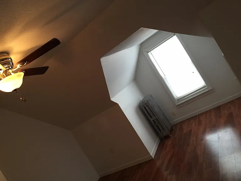 1507 Capouse Ave #3 — Photo 9