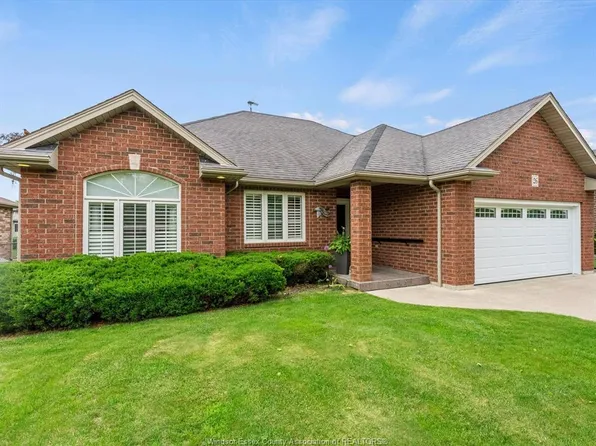 26 Golfview Dr, Kingsville, ON N9Y 4E3