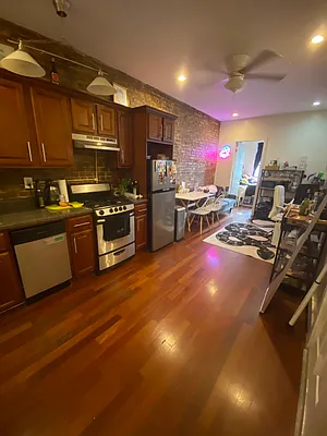 Rented by Nooklyn NYC LLC | media 2