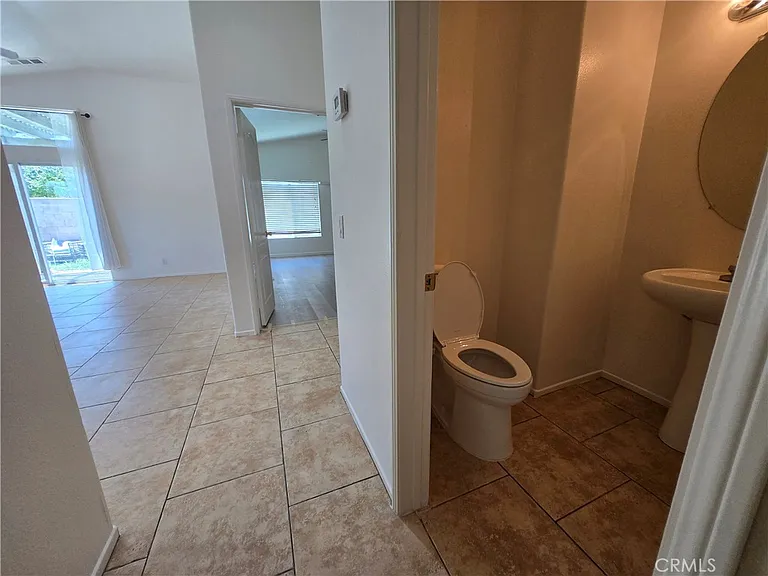 481 Pinewood — Photo 10