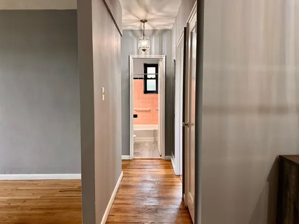 91-10 32nd Avenue image 11 of 20