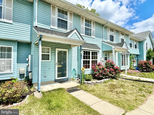 51 Grant Ln, Berlin, NJ 08009