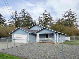 275 Iowa Ave, Crescent City, CA 95531
