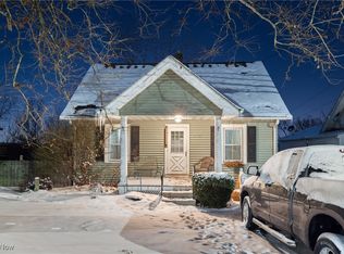 4512 Grayton Rd, Cleveland, OH 44135