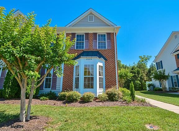 3rd image of 8024 Creekside Village Dr #8024