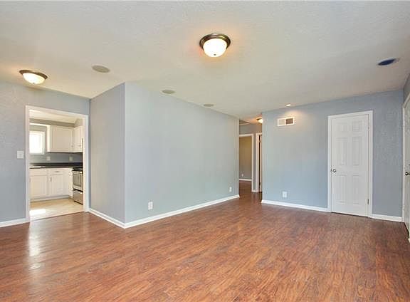 5th image of 8215 Jarboe St