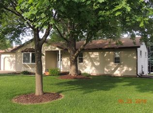 1520 Monroe St, Pecatonica, IL 61063