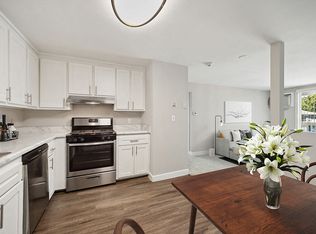 Middlesex Crossing, Billerica, MA 01821