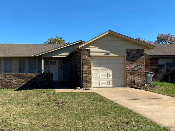 6347 S Madison Pl, Tulsa, OK 74136