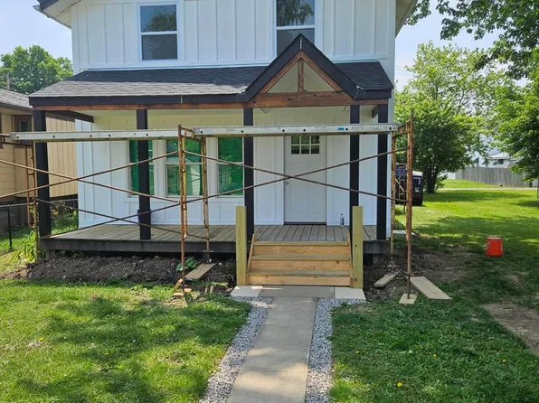 116 E Lincoln St, New Lexington, OH 43764