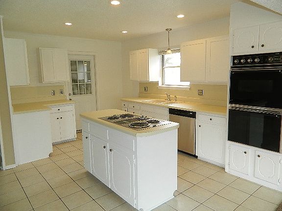 5th image of 9232 Sunnymeade Pl