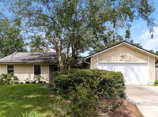 555 Edward Rutledge St, Orange Park, FL 32073