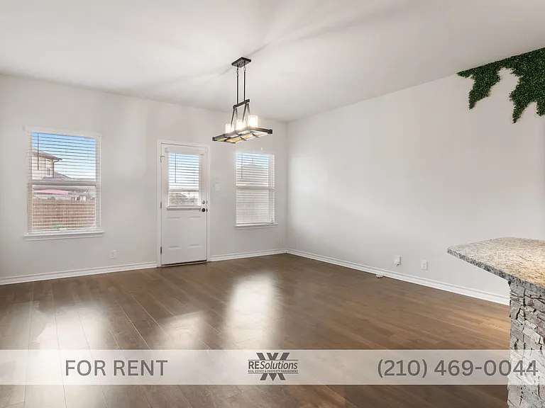 9680 Western Wishes — Photo 10