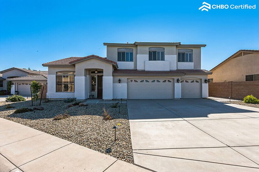 Plenty of parking space