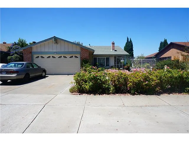 341 La Pala Dr photo 1