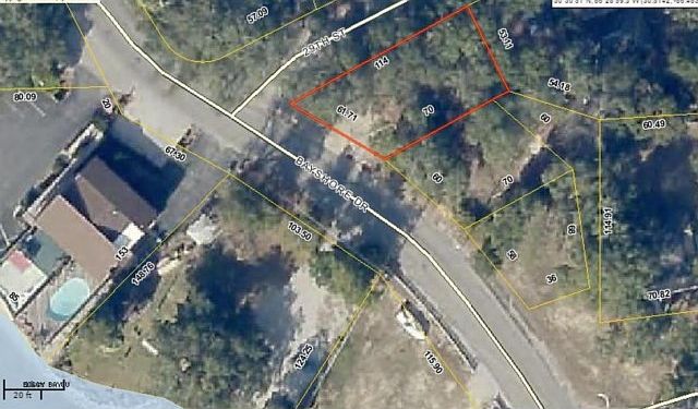 2nd image of 802 Bayshore Dr