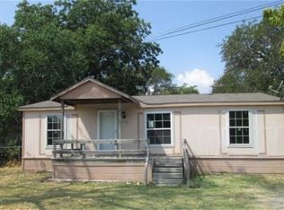 208 S Vine St, Savoy, TX 75479