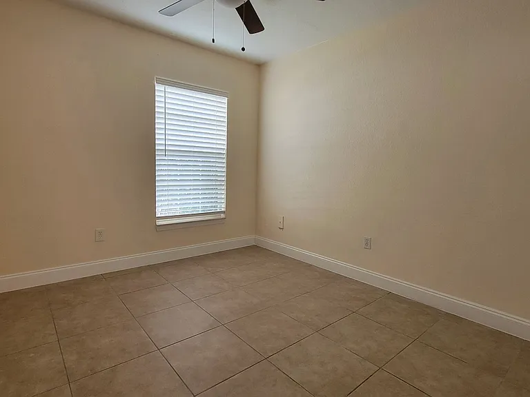 3651 N Goldenrod Rd #E105 — Photo 11