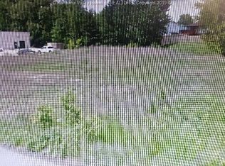 3818 Teays Valley Rd, Hurricane, WV 25526