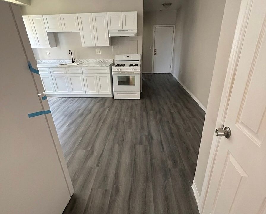 1st image of 2495 Main St #3