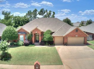 1701 Natchez Rd, Edmond, OK 73012