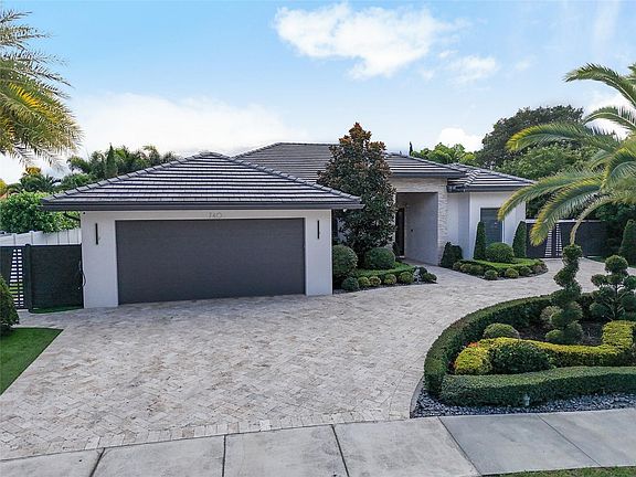 2nd image of 740 SW 18th Street