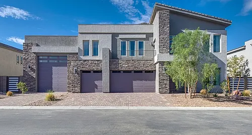 8541 S Pioneer Way Photo 1