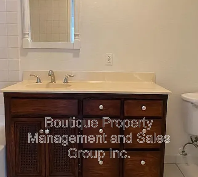 1815 N Westwood Ave #A — Photo 28