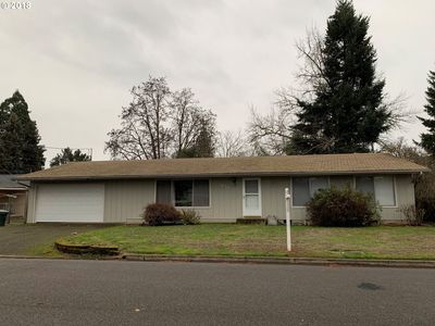 1523 NW Spray Ct, Roseburg, OR, 97471