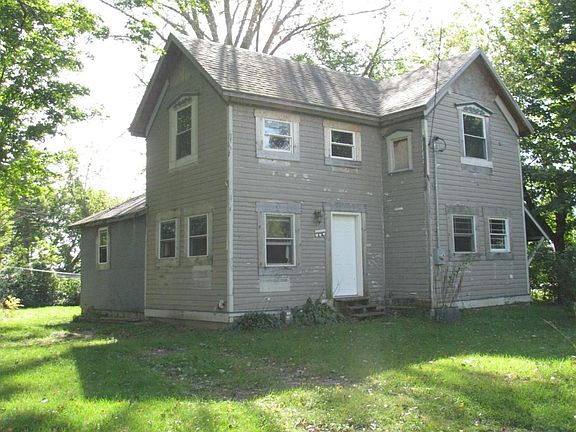 2nd image of 4064 King Dr