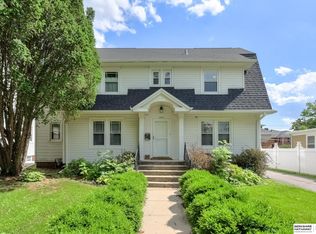 4825 California St, Omaha, NE 68132