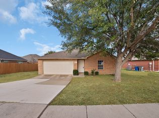 1401 Whitewater Dr, Little Elm, TX 75068