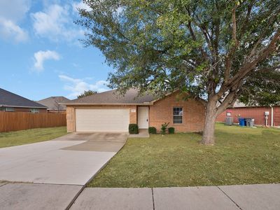 1401 Whitewater Dr, Little Elm, TX, 75068