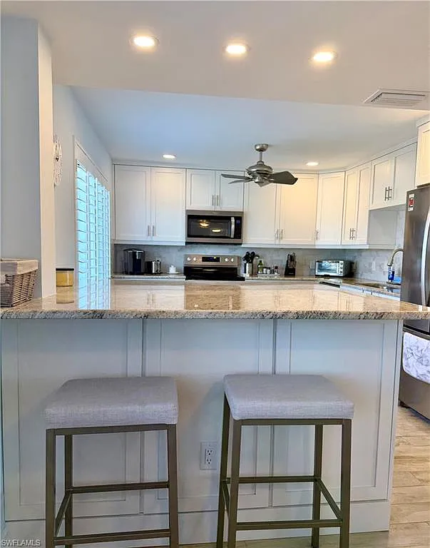 2 bed, 2.0 bath, 1564 sqft, $2,500 — Photo 3