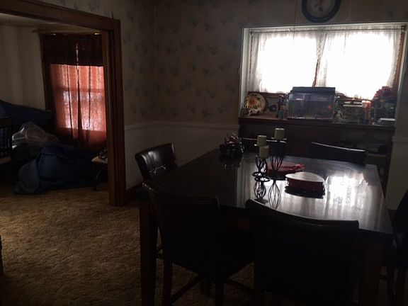 3rd image of 372 E Florida Ave
