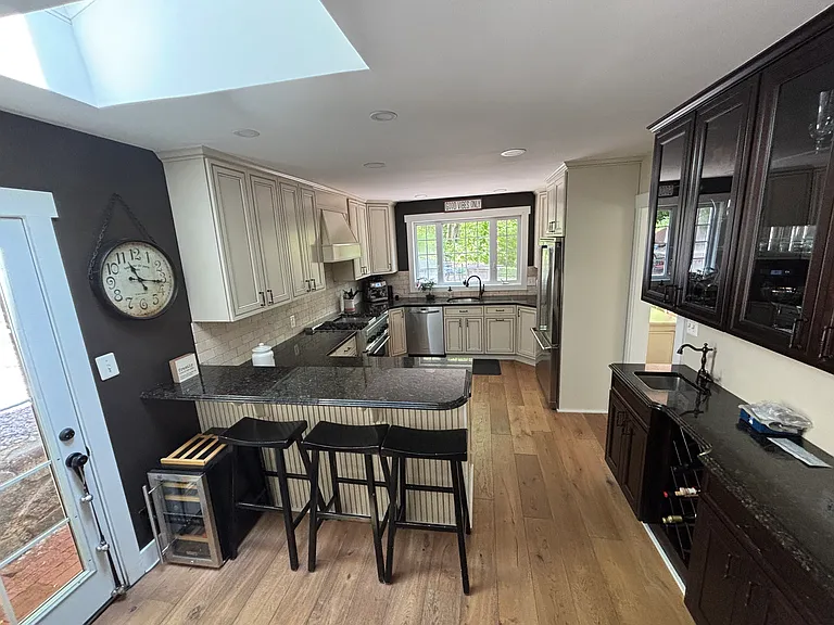 3700 N Edison St — Photo 5