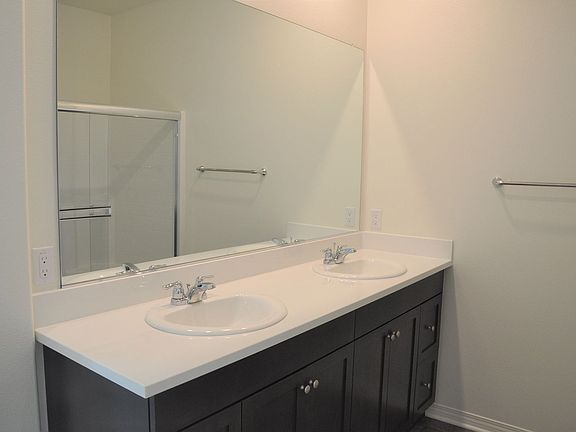 5th image of 16502 Casa Grande Ave #323