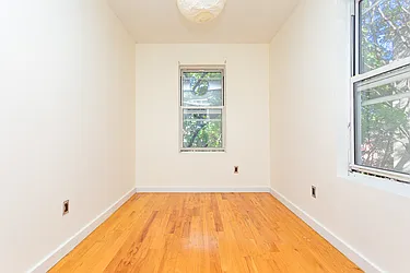 Rented by MySpaceNYC