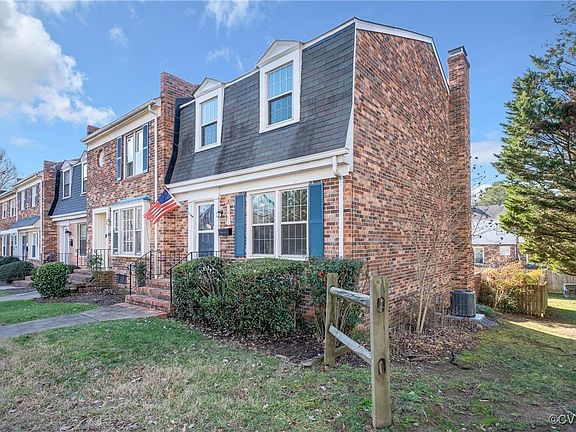 3rd image of 1801 Cambridge Ct