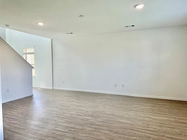 16530 Pine Arrow Dr — Photo 18