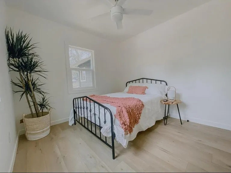 3847 Pebble Dr — Photo 22