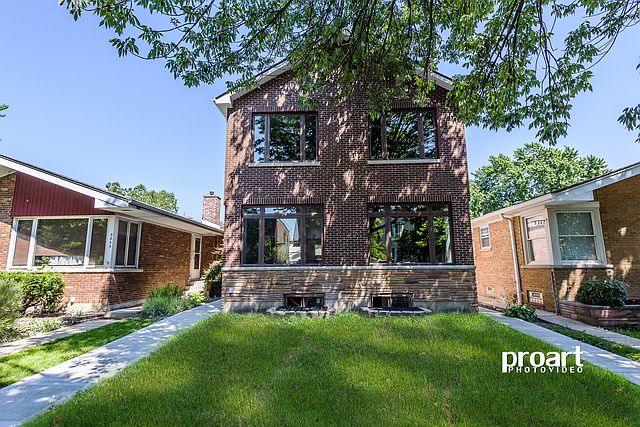 1st image of 5351 N Christiana Ave