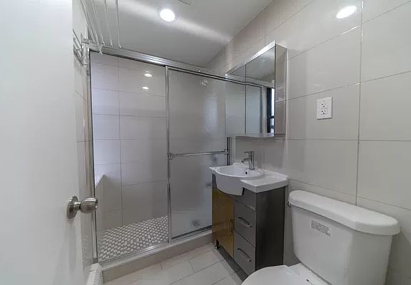 5th image of 153 Bay 26 St #3C