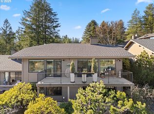 76 Condolea Way, Lake Oswego, OR 97035