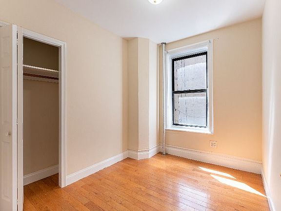 4th image of 510 W 184th St APT 45