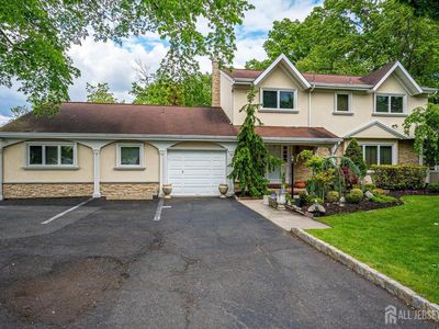 688 Grove Ave, Edison, NJ, 08820