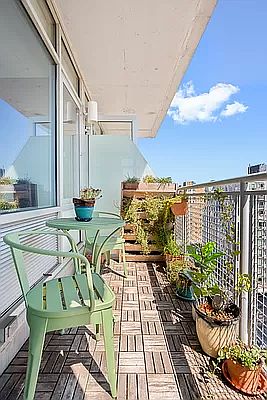 5th image of 251 7th St APT 11C