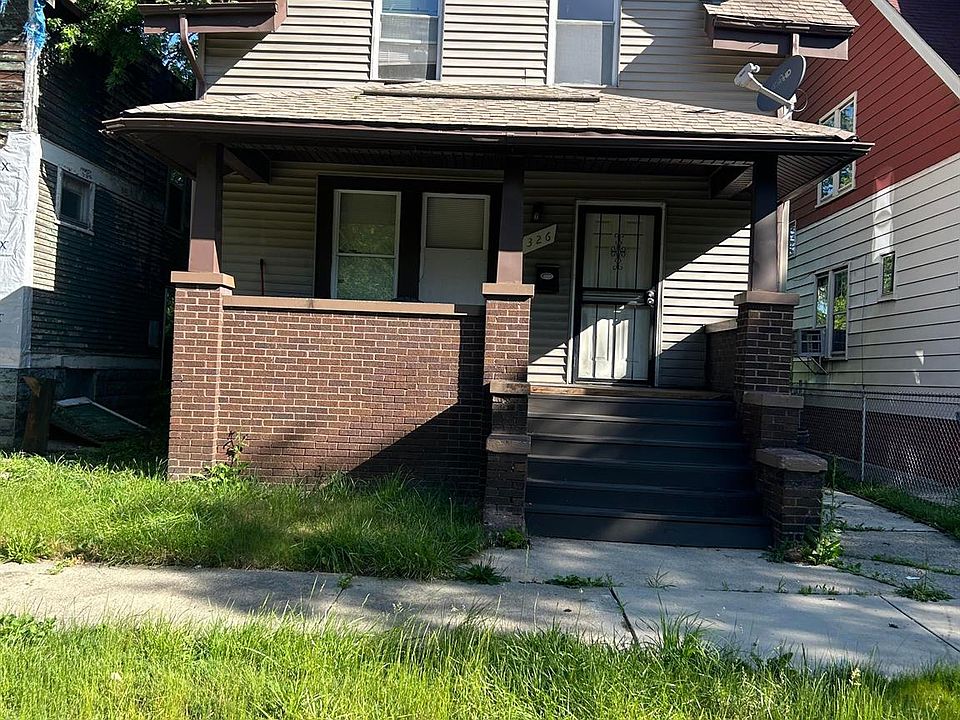 1st image of 326 Eason St
